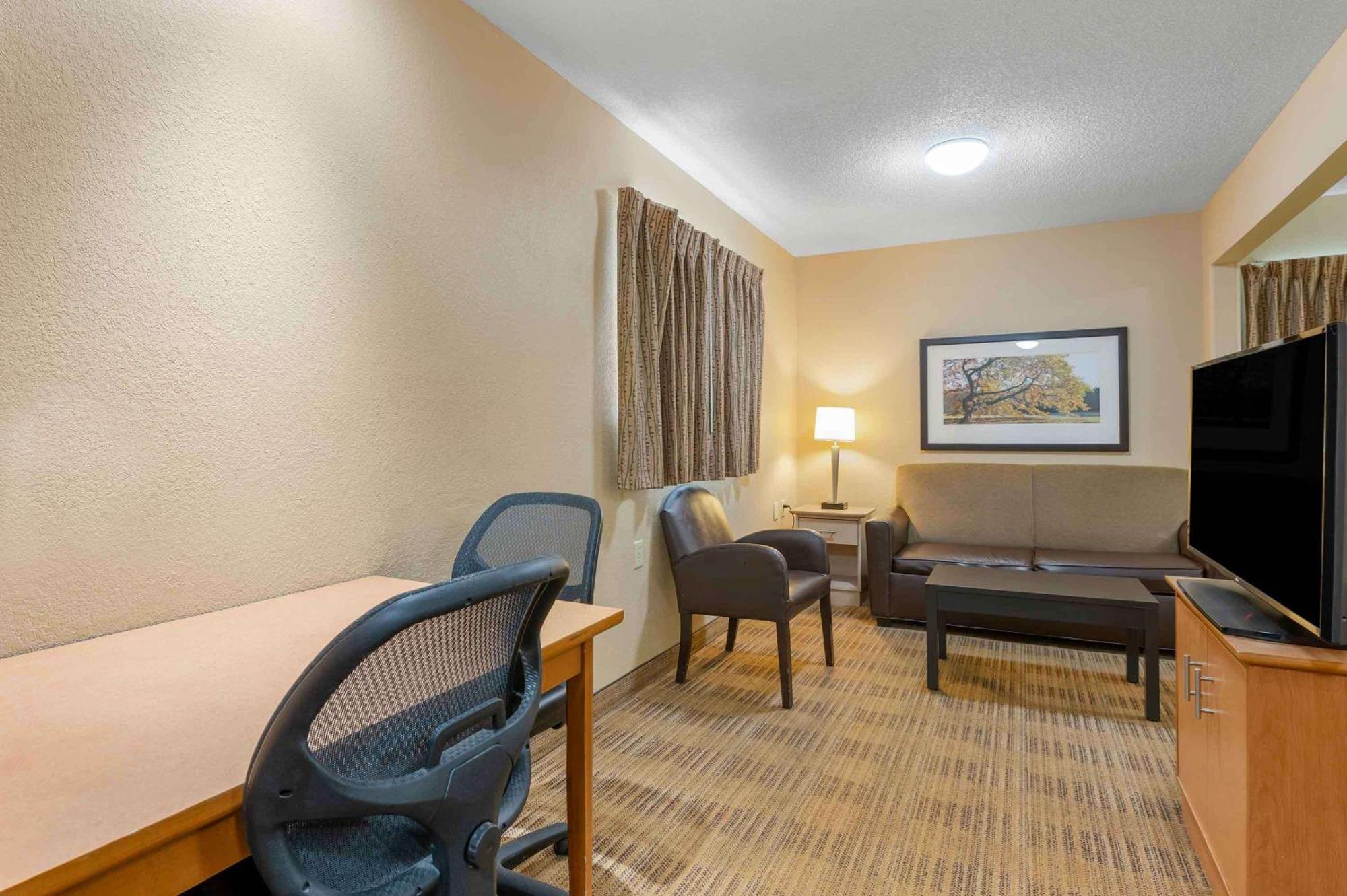 Extended Stay America Select Suites - South Bend - Mishawaka - South Екстериор снимка